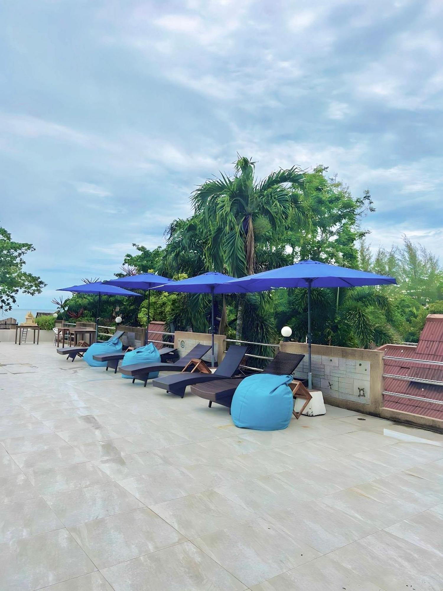 Days Inn By Wyndham Aonang Krabi Ao Nang Exterior photo