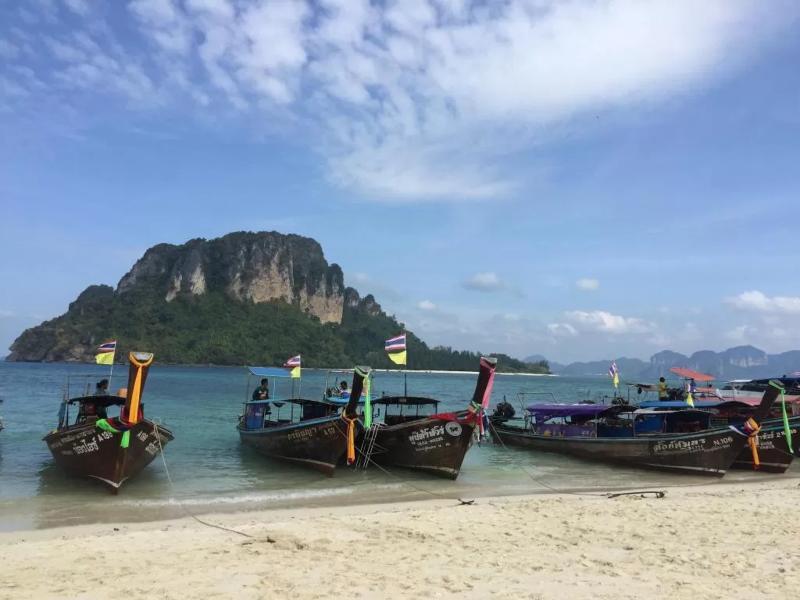 Days Inn By Wyndham Aonang Krabi Ao Nang Exterior photo